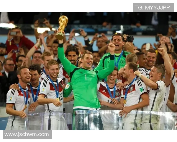 近十年间退役的世界知名足球巨星名单与辉煌生涯回顾